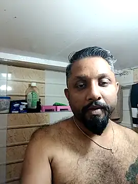 Snapshot of carria_homes chatting on 02/02/25, 06:10 carria homes online show from 02/02/25, 06:10