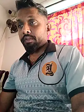 Snapshot of carria_homes chatting on 02/06/25, 07:45 carria homes online show from 02/06/25, 07:45