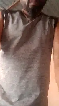 Snapshot of carria_homes chatting on 02/17/25, 03:25 carria homes online show from 02/17/25, 03:25