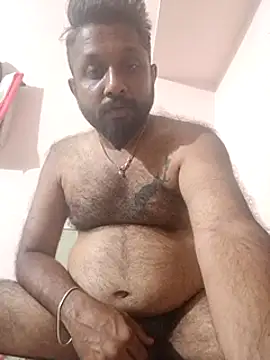 Snapshot of carria_homes chatting on 02/17/25, 08:58 carria homes online show from 02/17/25, 08:58