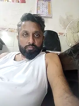 Snapshot of carria_homes chatting on 03/03/25, 03:09 carria homes online show from 03/03/25, 03:09