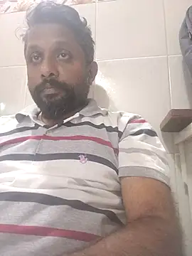 Snapshot of carria_homes chatting on 03/18/25, 09:42 carria homes online show from 03/18/25, 09:42