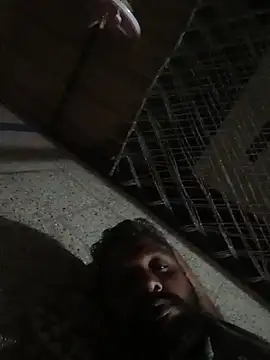 Snapshot of carria_homes chatting on 10/10/25, 07:35 carria homes online show from 10/10/25, 07:35