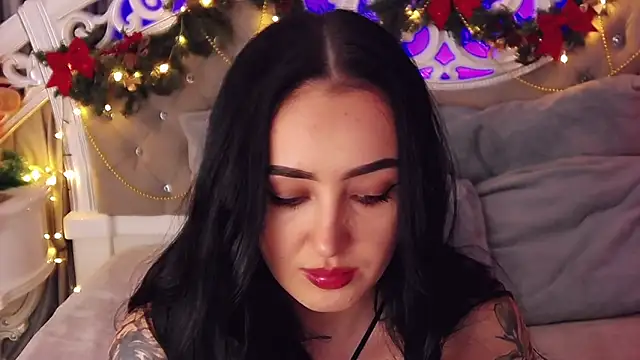 KimKhallifa online show from 01/13/26, 07:57