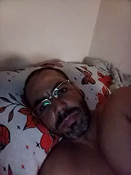 Snapshot of ddsetmm chatting on 12/25/24, 06:41 ddsetmm online show from 12/25/24, 06:41