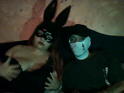 Snapshot of SecretMask chatting on 10/05/25, 09:56 SecretMask online show from 10/05/25, 09:56