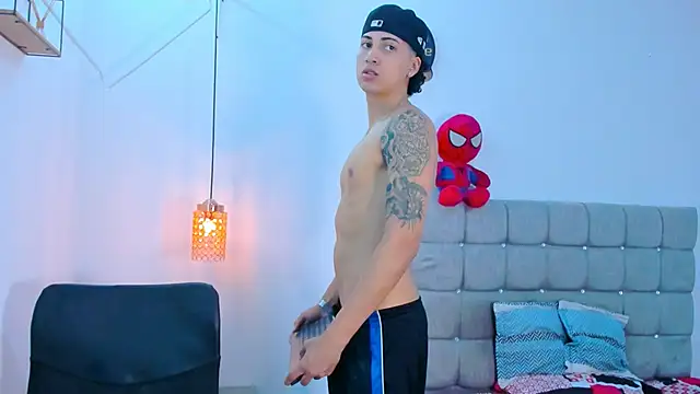 Br4ndxpimm online show from 03/13/26, 06:14