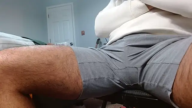 MrLatinKing online show from 01/04/25, 03:29