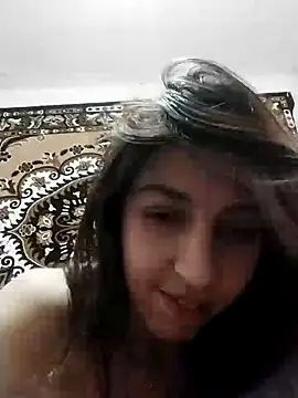 Snapshot of Bannymimimi chatting on 01/20/25, 10:18 Bannymimimi online show from 01/20/25, 10:18