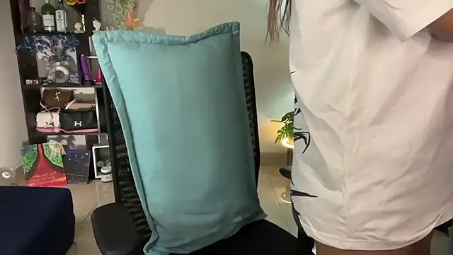 roseofvenom online show from 02/04/26, 05:41