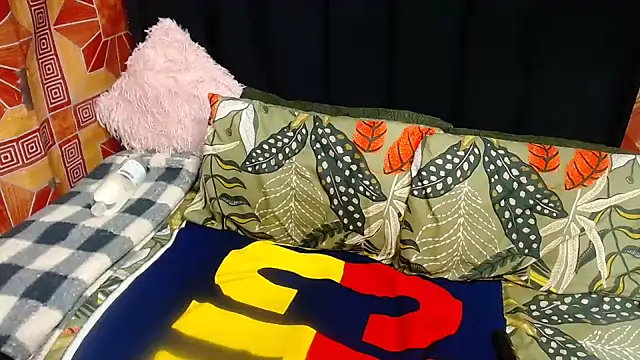 Thickbootykim online show from 07/07/26, 12:13