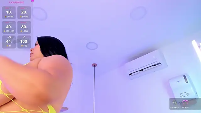 violeta candyy  online show from 04/22/26, 03:31