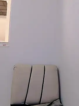 Brendabluee online show from 01/01/25, 08:37