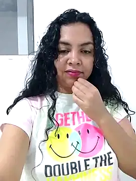 Brendabluee online show from 03/19/25, 01:54