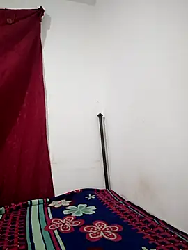 Brendabluee online show from 10/13/25, 08:53