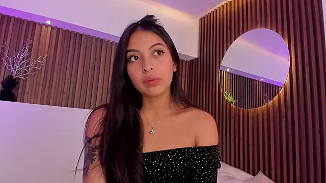 Camila dupont online show from 02/19/25, 11:57