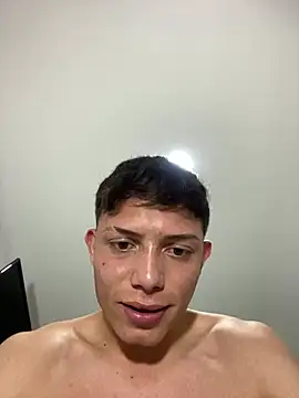 apoloruso online show from 01/01/25, 11:51