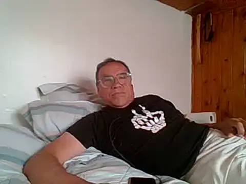 santiagon2015 online show from 01/12/25, 07:21