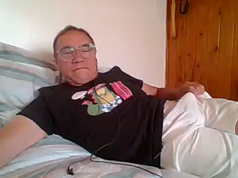 santiagon2015 online show from 01/20/25, 06:10