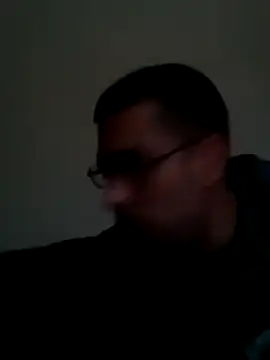 Snapshot of k1oudE chatting on 03/23/25, 08:37 k1oudE online show from 03/23/25, 08:37