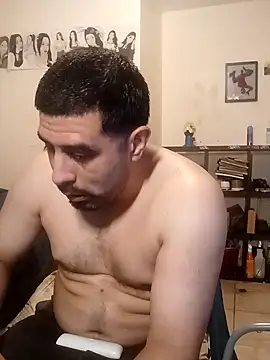 Snapshot of k1oudE chatting on 11/03/25, 02:46 k1oudE online show from 11/03/25, 02:46