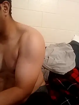 k1oudE online show from 02/15/26, 03:47