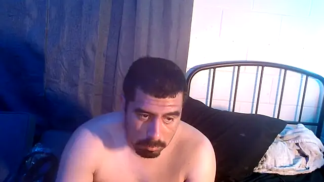 k1oudE online show from 04/23/26, 06:43