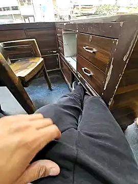 pyasevickybabu563 online show from 03/03/25, 11:44