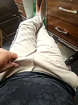 pyasevickybabu563 online show from 10/08/25, 05:38