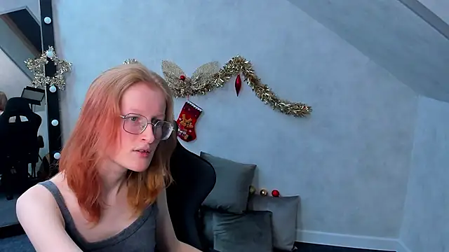 Snapshot of ElizabethHarpper chatting on 01/14/25, 11:42 ElizabethHarpper online show from 01/14/25, 11:42