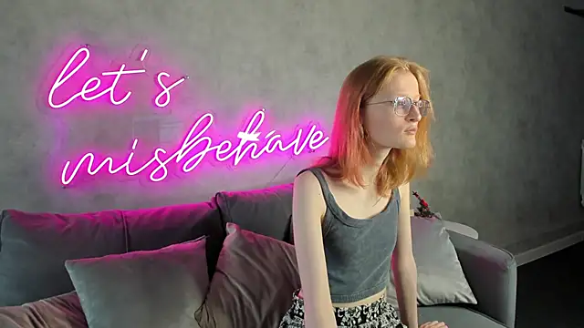 Snapshot of ElizabethHarpper chatting on 01/29/25, 08:08 ElizabethHarpper online show from 01/29/25, 08:08