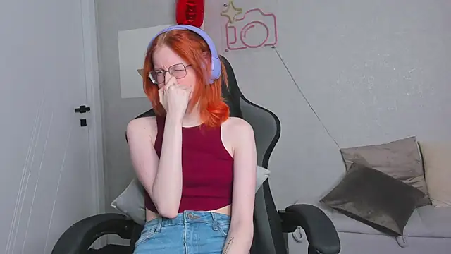 ElizabethHarpper online show from 02/18/26, 09:27