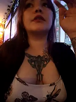 Snapshot of Miss_Amelie chatting on 01/23/25, 03:16 Miss Amelie online show from 01/23/25, 03:16