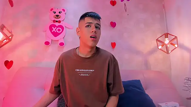 Angel Khouri online show from 02/22/25, 03:34