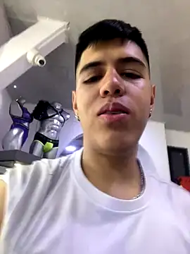 Angel Khouri online show from 09/20/25, 03:07