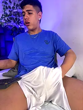 Angel Khouri online show from 10/08/25, 03:37