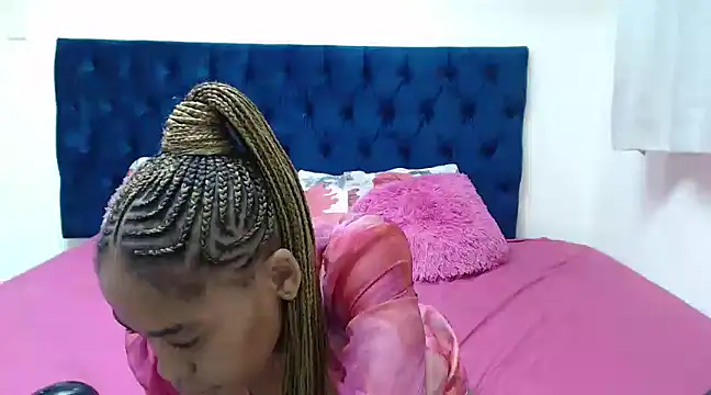 Snapshot of naughtiest_baddy chatting on 02/07/25, 09:15 naughtiest baddy online show from 02/07/25, 09:15