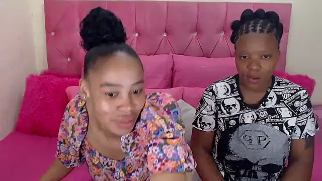 Snapshot of naughtiest_baddy chatting on 10/15/25, 04:29 naughtiest baddy online show from 10/15/25, 04:29