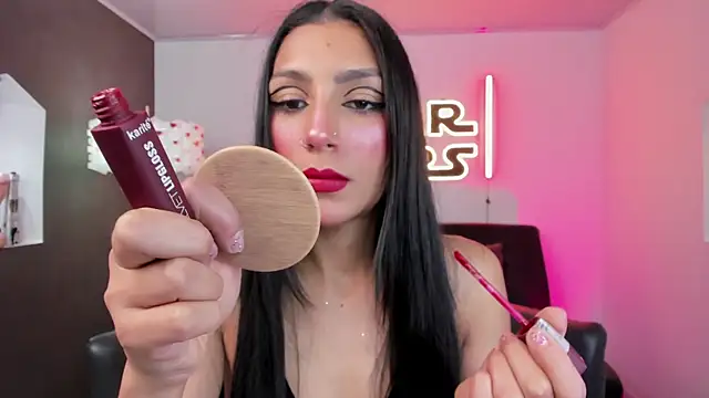 miss   evangeline online show from 04/06/26, 02:20