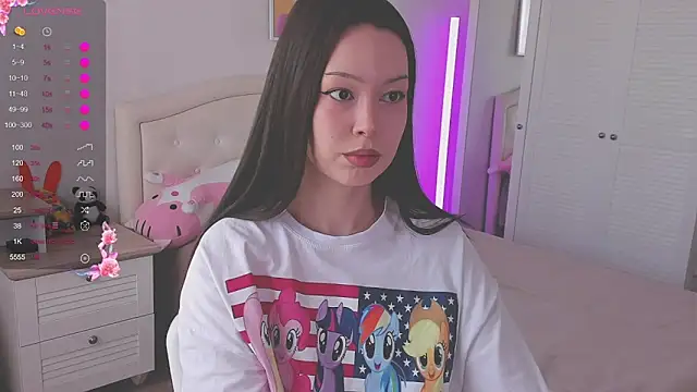 kittenrisha online show from 04/08/26, 04:01