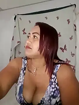 Snapshot of Abigail_BigTits chatting on 01/10/25, 03:18 Abigail BigTits online show from 01/10/25, 03:18