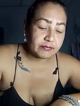 Snapshot of Abigail_BigTits chatting on 02/03/25, 05:14 Abigail BigTits online show from 02/03/25, 05:14