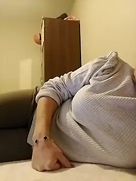 derya35 online show from 02/15/25, 03:06