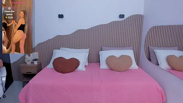 Annie kurt  online show from 11/27/25, 05:48