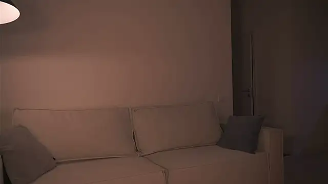 Snapshot of alittlestarrr chatting on 01/23/25, 12:04 alittlestarrr online show from 01/23/25, 12:04