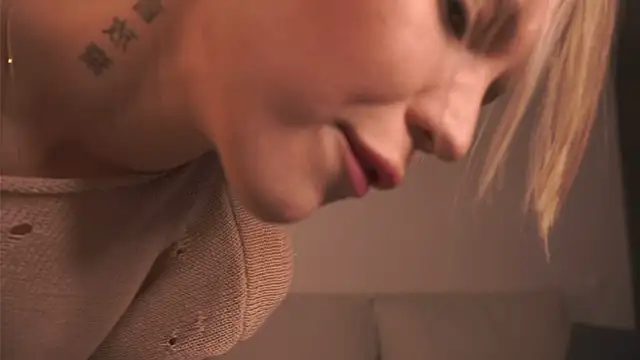 Snapshot of alittlestarrr chatting on 01/25/25, 04:23 alittlestarrr online show from 01/25/25, 04:23