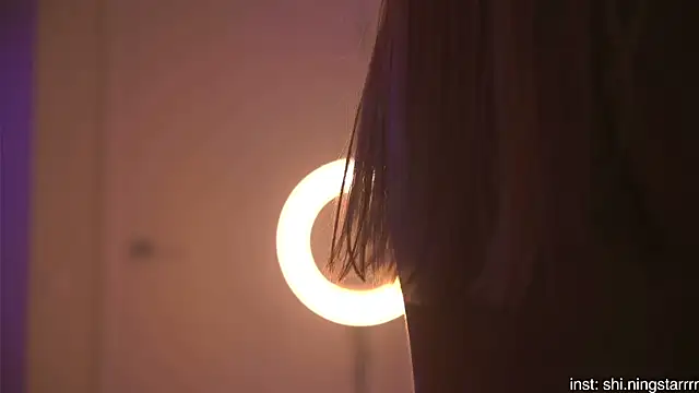 Snapshot of alittlestarrr chatting on 02/27/25, 05:26 alittlestarrr online show from 02/27/25, 05:26