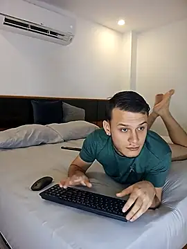 1Tommy9 online show from 03/10/26, 04:50