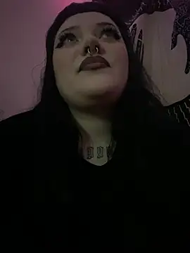 Snapshot of Gothicsiren chatting on 12/28/24, 10:55 Gothicsiren online show from 12/28/24, 10:55