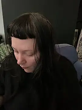 Snapshot of Gothicsiren chatting on 09/17/25, 01:46 Gothicsiren online show from 09/17/25, 01:46